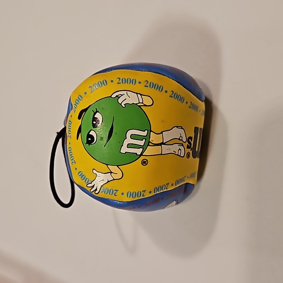 New M&M Character Watch And 1994 M&M Fun Watch Special Edition - Picture 8 of 13